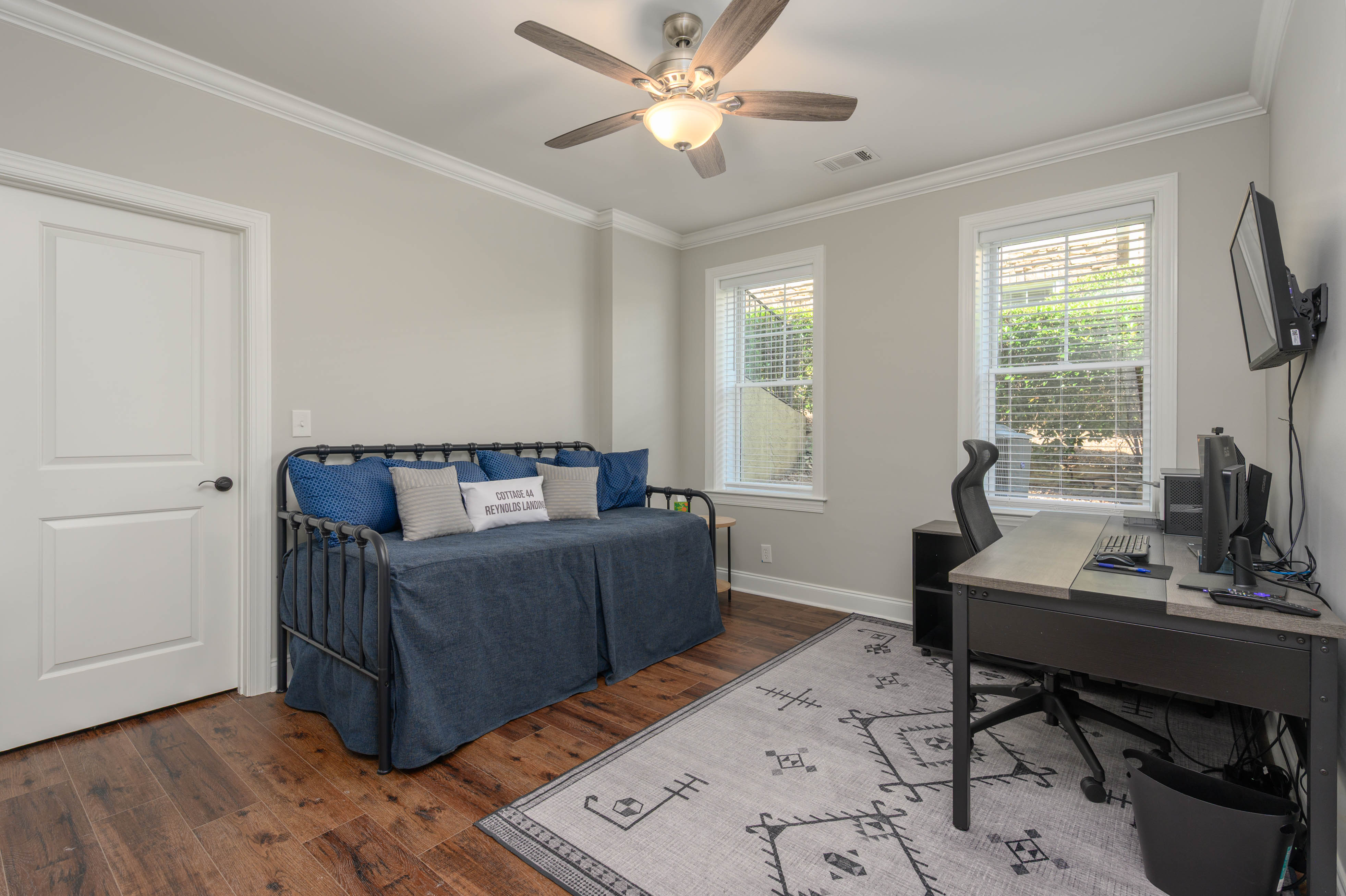 1100 Landing Drive image 29